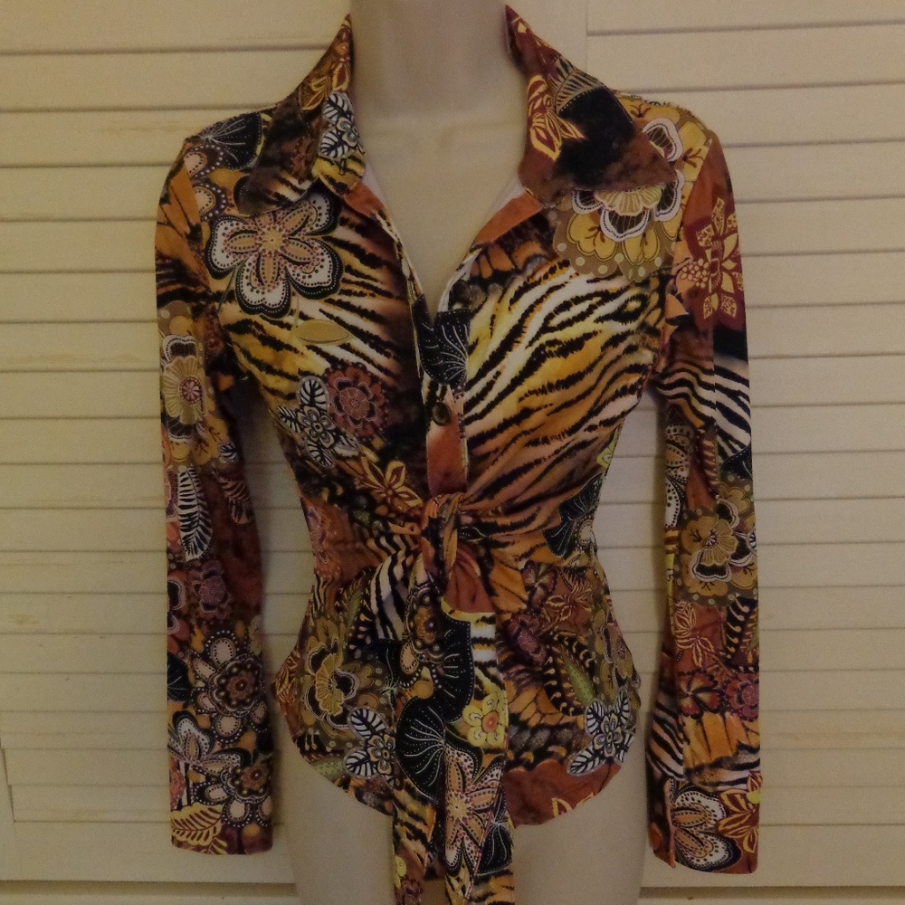 Vintage BOHO CHIC Pretty Animal/Floral Tie Top